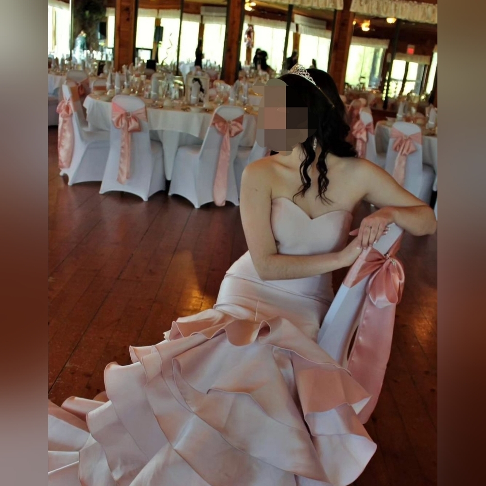 Formal Gown/Dress size 4 pink